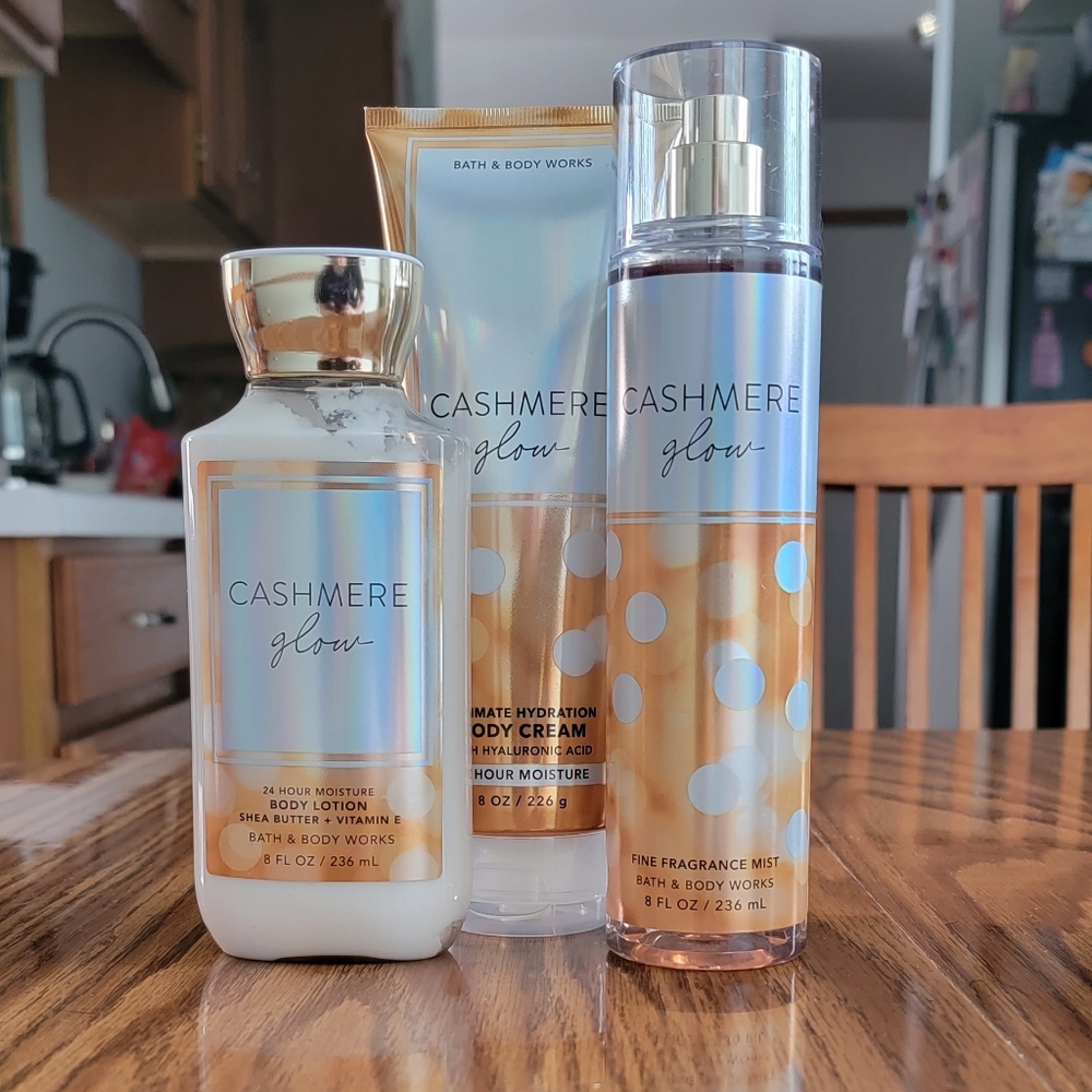 Bath and Body Works Cashmere Glow Body Care Set